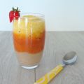 Rainbow smoothie glass poires, bananes,[...]