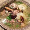 Soupe vietnamienne au Canard / Phô de canard /[...]