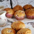 MUFFINS AU YOGOURT, BANANES ET FRAISES