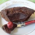 Couronne au chocolat et aux cerises et son[...]