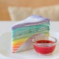 Gâteau de crêpes rainbow