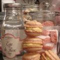 Minis macarons à la rose