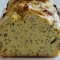 Cake au citron, aux graines de pavot et aux[...]