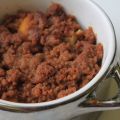 Crumble pomme, pêche et speculoos