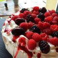 Pavlova Rhubarbe, Framboises et Mûres