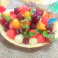 Salade originale aux fruits d'été et à l'eau de[...]