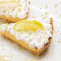 Tarte au citron meringuée sur fond de Petit[...]