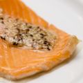 Saumon express au caramel de sésame