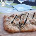 Fougasse tomate, jambon, olives