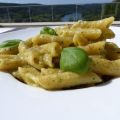Penne aux courgettes (penne al zucchini)