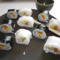 Makis aux légumes (avocat, carotte et concombre)
