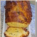 Cake aux kiwis, à base de farine - levure,[...]