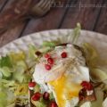 Toast avocat, feta, grenade & oeuf mollet