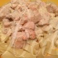 Tagliatelle com Cubos de Salmão Fresco /[...]