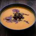Soupe de potimarron aux chataignes , au thym et[...]