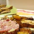 Tartare de bœuf et potatoes maison au paprika,[...]