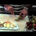 Salade de fruits tiède au yaourt (JetSet Vidéos[...]