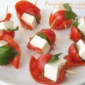 Brochettes de tomates cerises, fromage et[...]