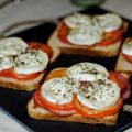 Tartines du dimanche soir, chèvre et tomates