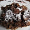 Pudding au chocolat, banane, noix et raisins[...]