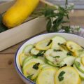 Salade de courgettes crues, citron et basilic