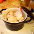 Cassolette de crevettes aux quenelles