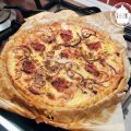 Tarte au chèvre et aux oignons rouges
