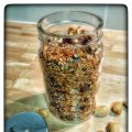 Granola cranberries, chocolat et noix