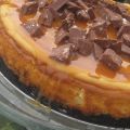 Gâteau au fromage au caramel garni de TOBLERONE