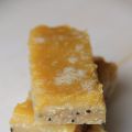 Barres au citron & au nigelle
