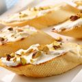 Toasts au fromage frais et aux pistaches