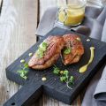 Magret de canard, sauce au foie gras