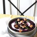 Soupe froide betteraves, mûres et lait de coco