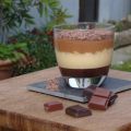 Dessert aux 3 chocolats et croustillant de[...]