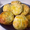 Scones aux oignons et cumin