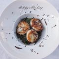 St Jacques sur lit d'épinards frais & truffe[...]