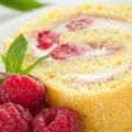 Gâteau roulé aux framboises sans beurre