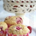 MUFFINS AUX BANANES ET AUX FRAMBOISES