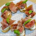Crostini Mozzarella,  jambon de Parme, figues
