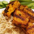 Tofu grillé à la Sriracha