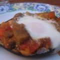 Aubergines farcies, oeufs au nid, Recette[...]