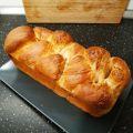 Brioche tressée à la farine complète