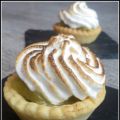 Tartelettes à la rhubarbe meringuées