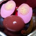 Œufs en saumure aux betteraves - Beet Pickled[...]