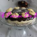 Bolo de coco e chocolte e creme pasteleiro anos[...]