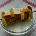 Brochettes sucrés-salés vegan.