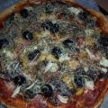 Pizza poivrons - olives - champignons, Recette[...]