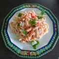 Salade de tagliatelles au crabe, surimi et[...]