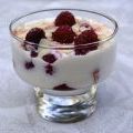 Mousse de mascarpone aux framboises et biscuits[...]