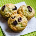 Muffins au zucchini et fromage cheddar